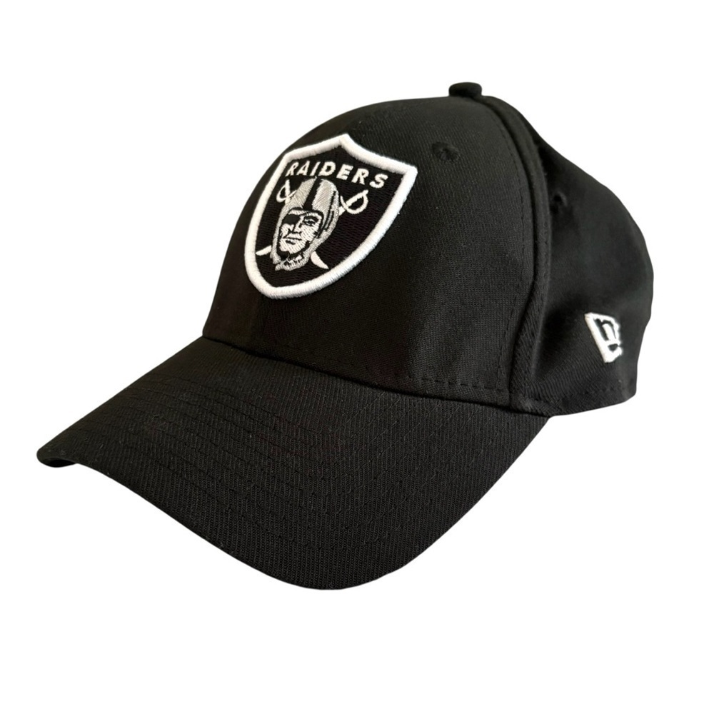 New Era Black Raiders NFL Fitted Cap, M/L size